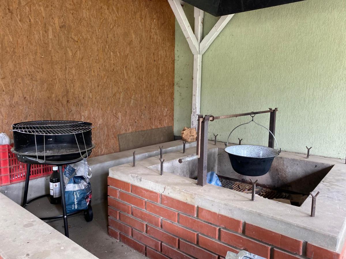 Hotel Lunczer Vendeghaz Kőröshegy Zewnętrze zdjęcie